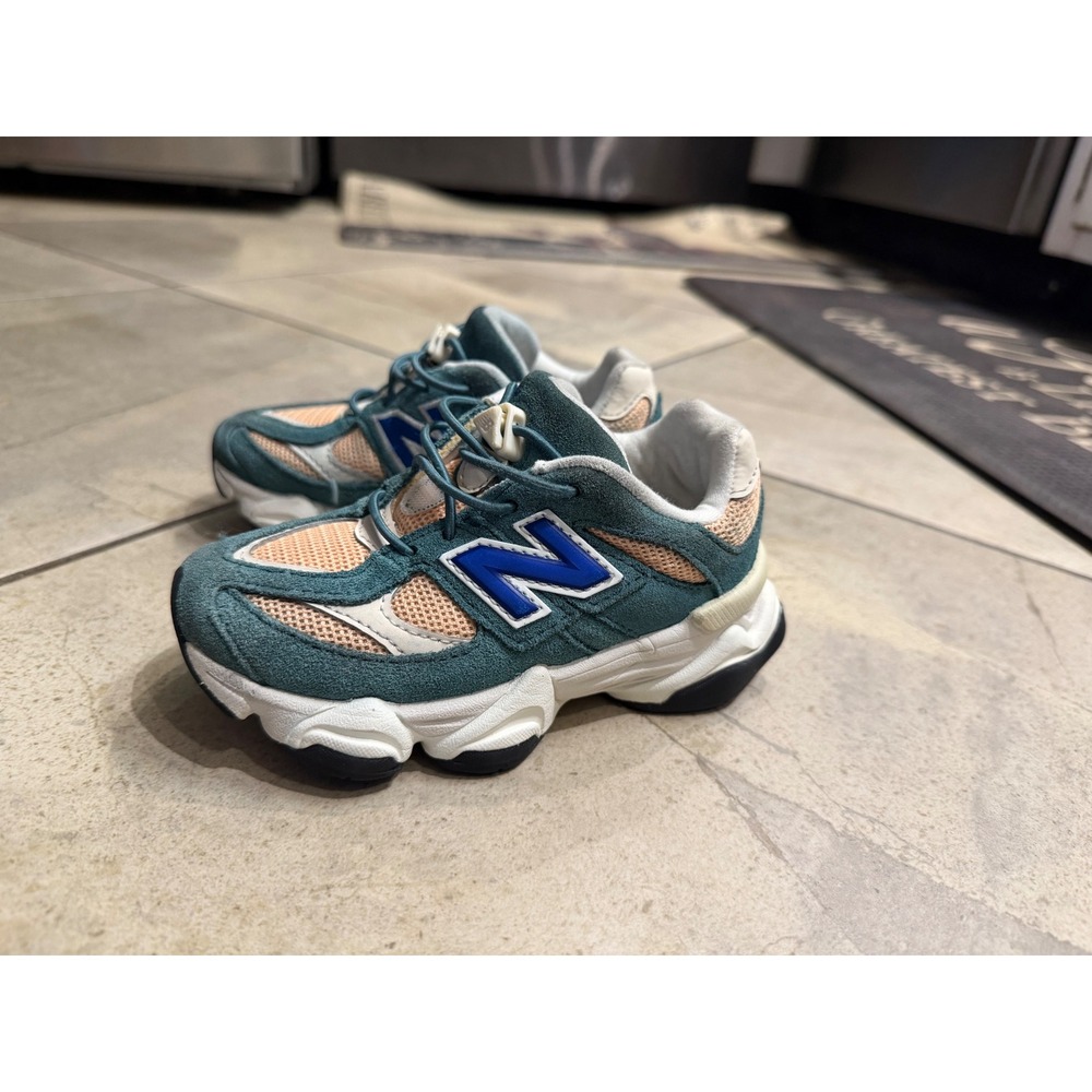New Balance 9060 Dark Teal Peach Suede Mesh Sneakers IV9060SP Toddler 8.5 M